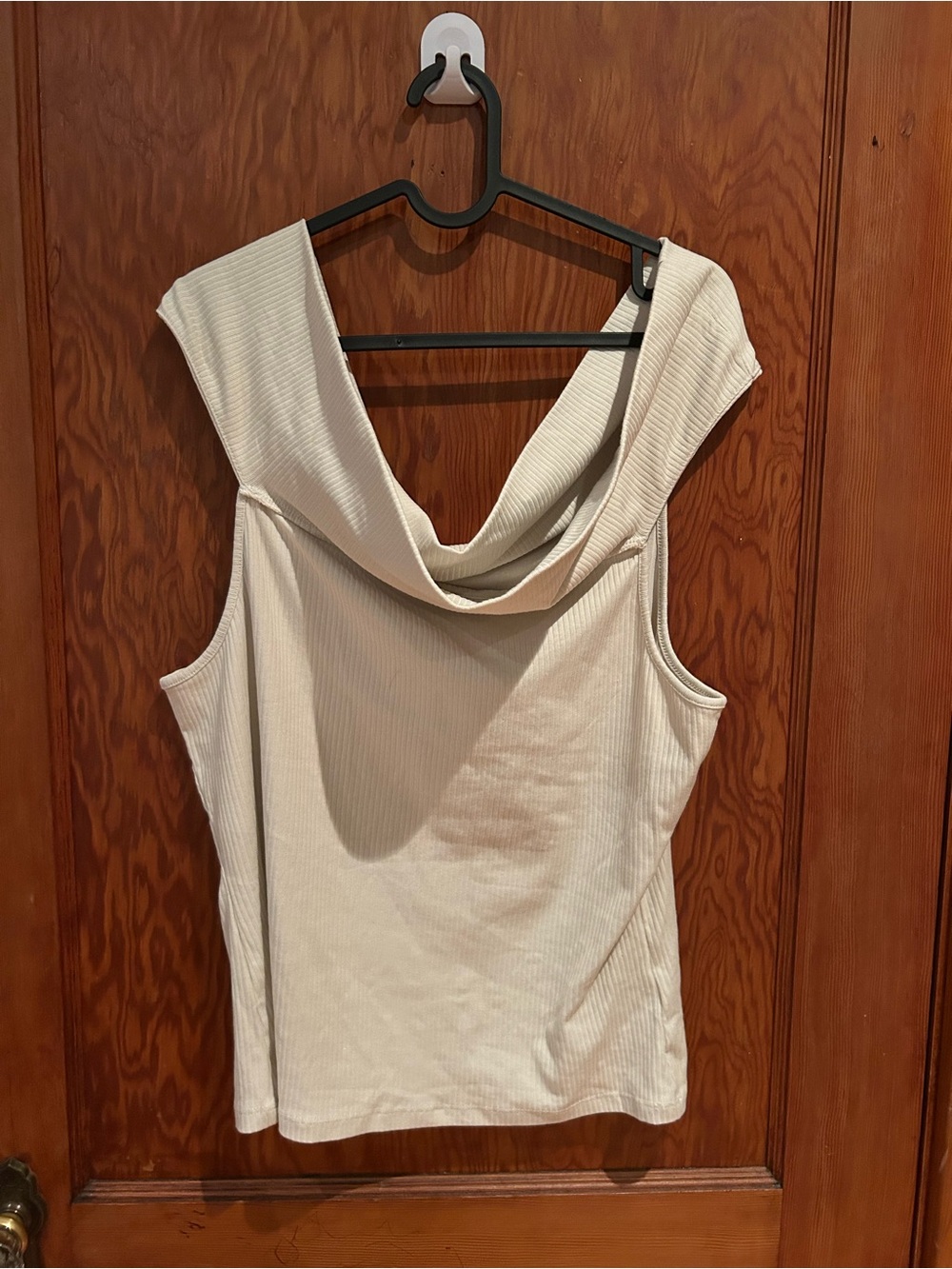 Old Navy Sleeveless Cowl Neck Tank Top Cream